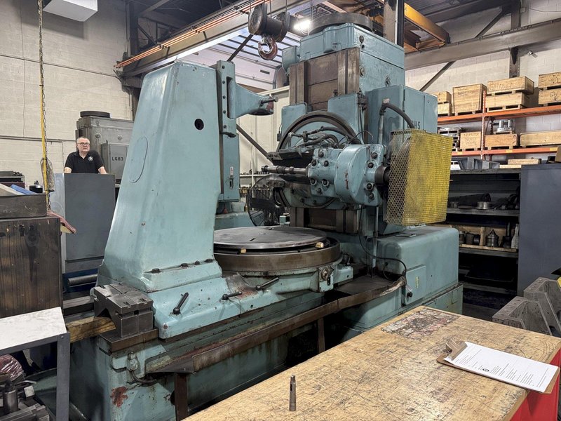 1600mm Tos F016 Vertical Gear Hobbing Machine