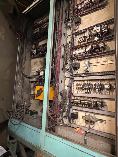  Summit SC2000 80&quot; Manual Vertical Boring Mill