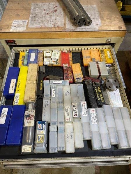  ROCKFORD SA20 Slotter. Used condition. Max Dia. Head: 28.0, Stroke: 22.0, Power: 10.0
Missing Newall Display, 2 axis Encoders installed, Comes with Tool Cabinet and Tooling as shown in pictures.  Age not confirmed, believed to be 97.  Located Edmonton AB