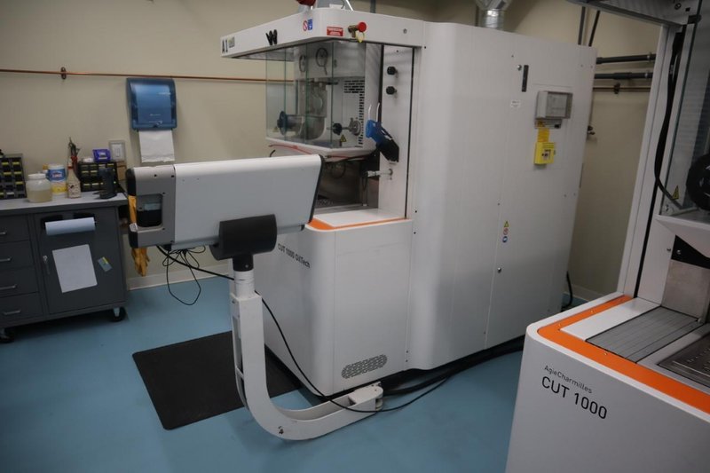 AgieCharmilles Cut 1000 Oiltech CNC Wire EDM Electrical Discharge Machine, Fire Suppression, IPG-VO Generator, Dual Wire Spool Auto Threading