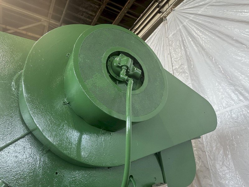 150 TON X 10' CHICAGO 810R MECHANICAL PRESS BRAKE. STOCK # 0641923