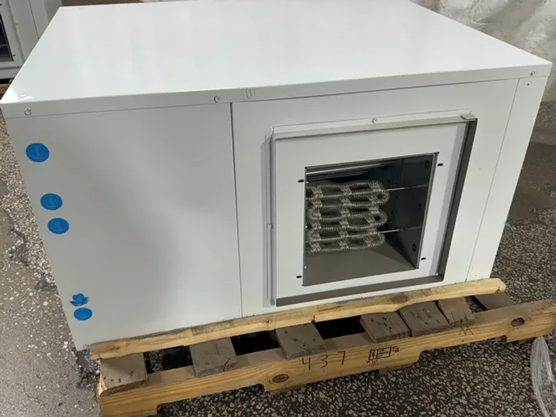 BOSCH WATER SOURCE HEAT PUMP   -  SM060-1AHX-XLSATA-CHTX
