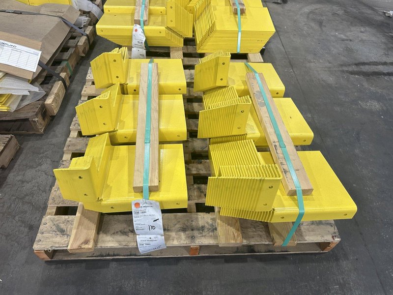 AISLE FORKLIFT CORNER PROTECTOR GAURDS: STOCK #23175