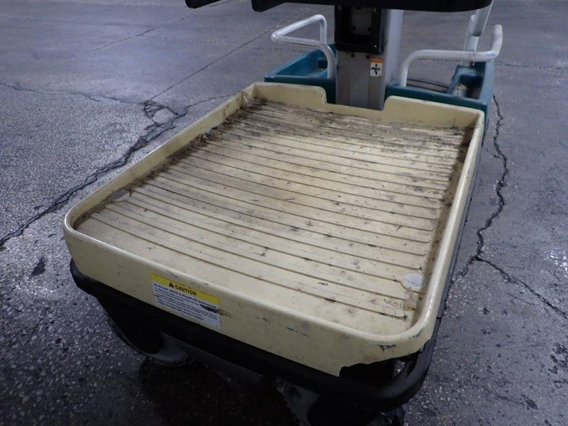 CROWN 300/200LBS WORK ASSIST VEHICLE  -  WAV50-84