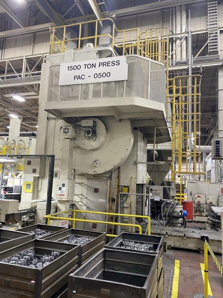1500 TON AIDA KNUCKLE JOINT PRESS, MODEL PK-1500