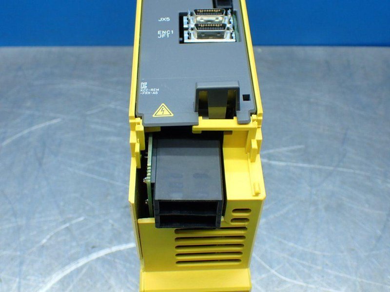 FANUC SERVO AMPLIFIER DRIVE  -  A06B-6114-H105