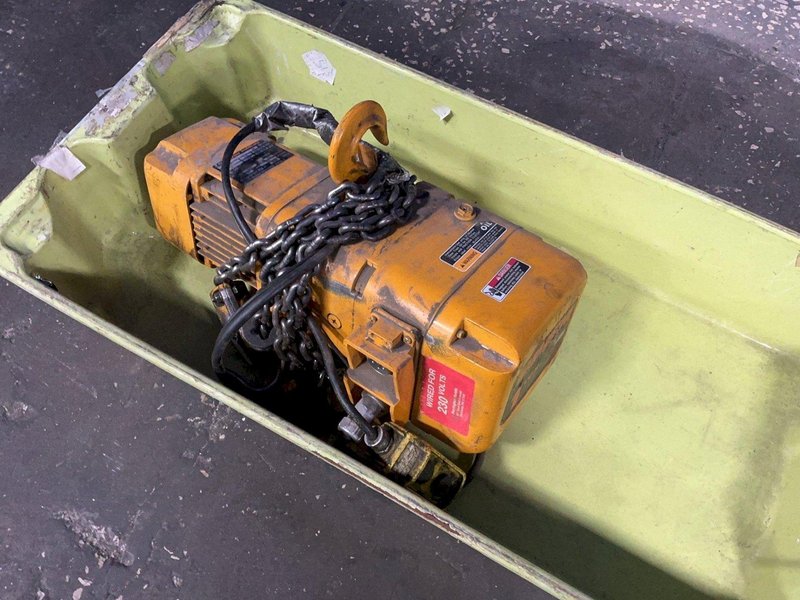 HARRINGTON 1 TON HOIST