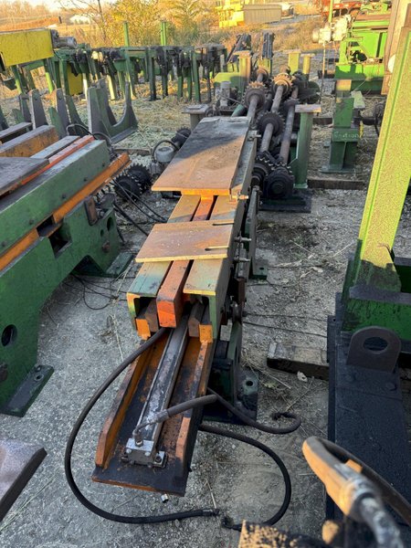 SIGNODE MATERIAL FLIPPER / LIFTER. STOCK # 1007424