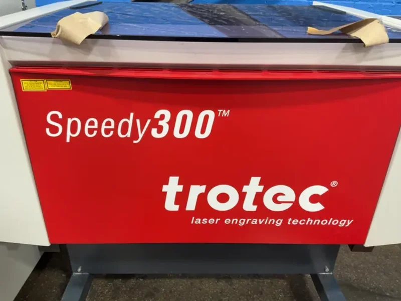 TROTEC 29” X 17” SPEEDY 300 LASER ENGRAVER  -  8011 SPEEDY300 C25