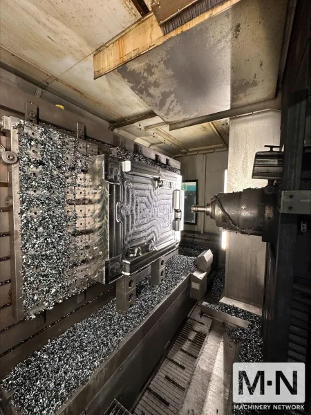 Makino MCC2013 CNC Horizontal Machining Center, 2005