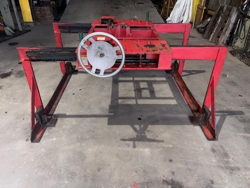 10,000# X 84&quot;L X 72&quot;W  BUSHMAN SHEET LIFTER STOCK# 4073