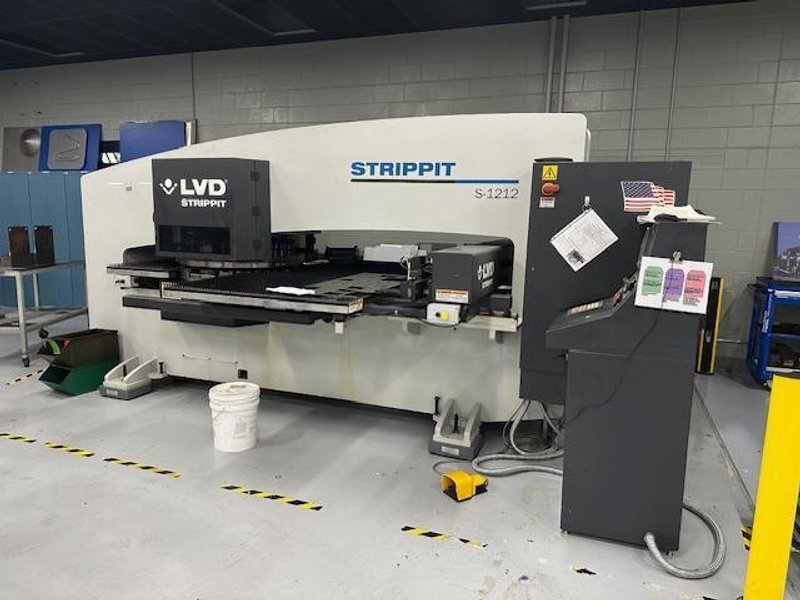 LVD Strippit S-1212 CNC Turret Punch, 20 Tons, 31 Station Turret - Thick, Auto Indexing, Brush Table, Fanuc 180i-P,  (Test Lab), New 2007
