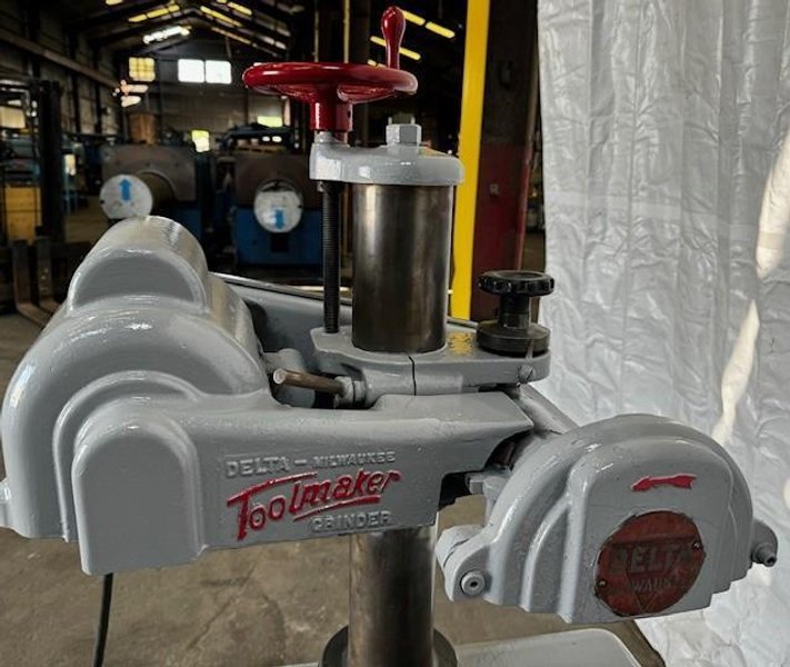DELTA MILWAUKEE TOOL M AKER SURFACE GRINDER STOCK #3742