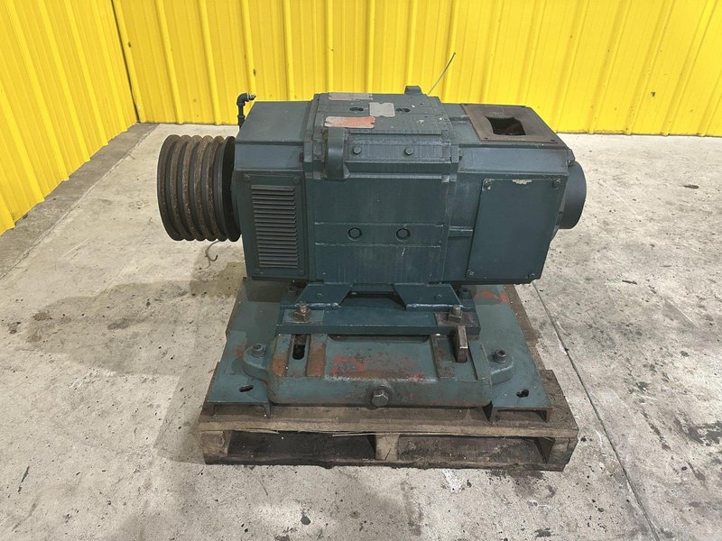 25 / 40 HP  RELIANCE 240 VOLT DC MOTOR: STOCK 22478