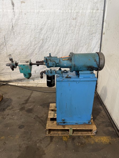 5,000 PSI HYDRAULIC PUMP UNIT W/ BALDOR MOTOR. STOCK # 1003325.