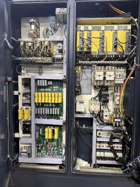 MAKINO CNC HMC  -  A61NX