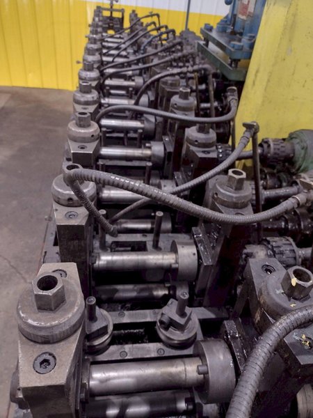 16 STAND X 1.5&quot; X 6&quot; VAN HUFFEL ROLLFORMER: STOCK #10499