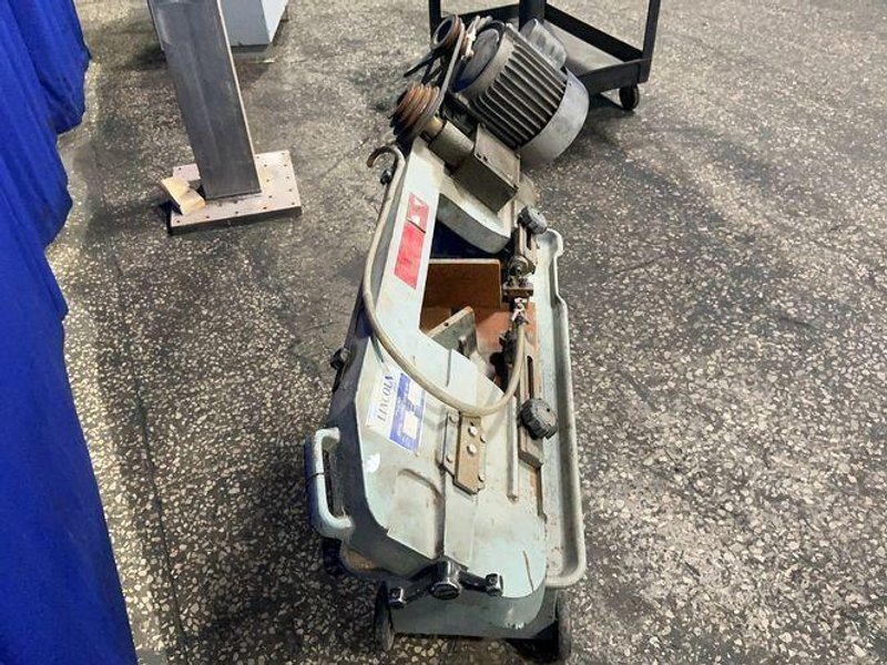 Lincoln 7” Cutting Capacity, 7”x12” Metal Cutting Band Saw - Rf80uc80a