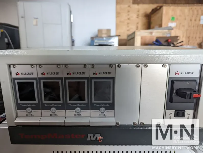 12 ZONE MOLD MASTERS MODEL MT-08-12 HOT RUNNER CONTROL MFG 2007