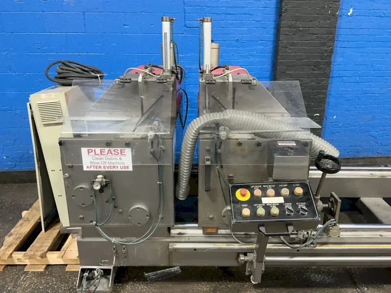 CARLSON SYSTEMS ENGINEERING 143” DOUBLE HEAD MITER SAW   -  DM5/009