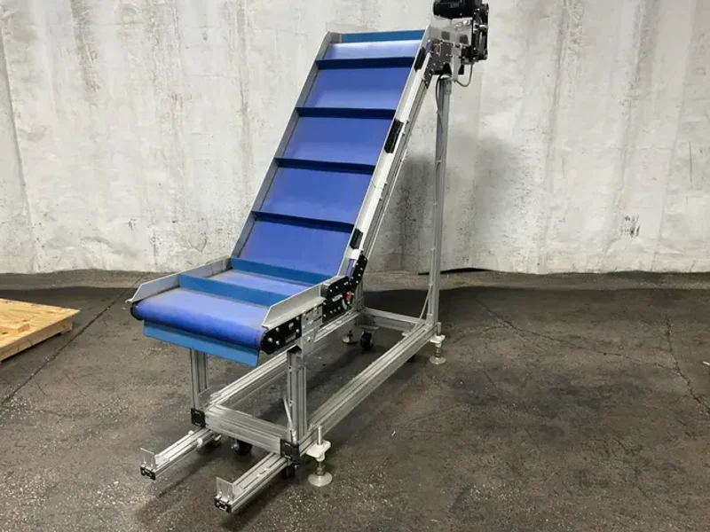 DORNER 23”X92” INCLINE PARTS CONVEYOR   -  75023119