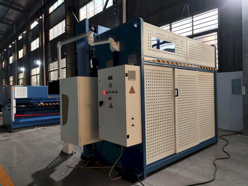 New MAQ WE67K-110X3700 Hydraulic Press Brake (#5928)