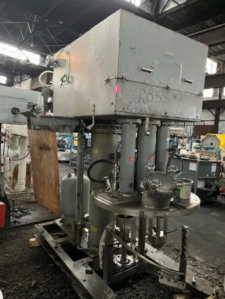ROSS 100 GALLON ROSS TRIPLE MOTION VACUUM MIXER  -  PVM100