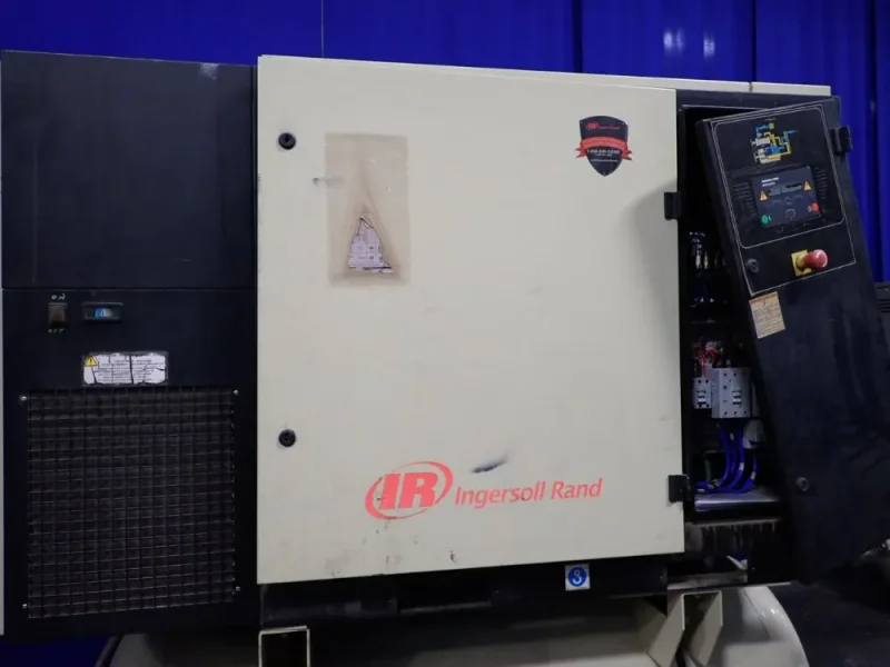 INGERSOLL RAND 65X26 AIR COMPRESSOR  -  UP6-25-125HA-