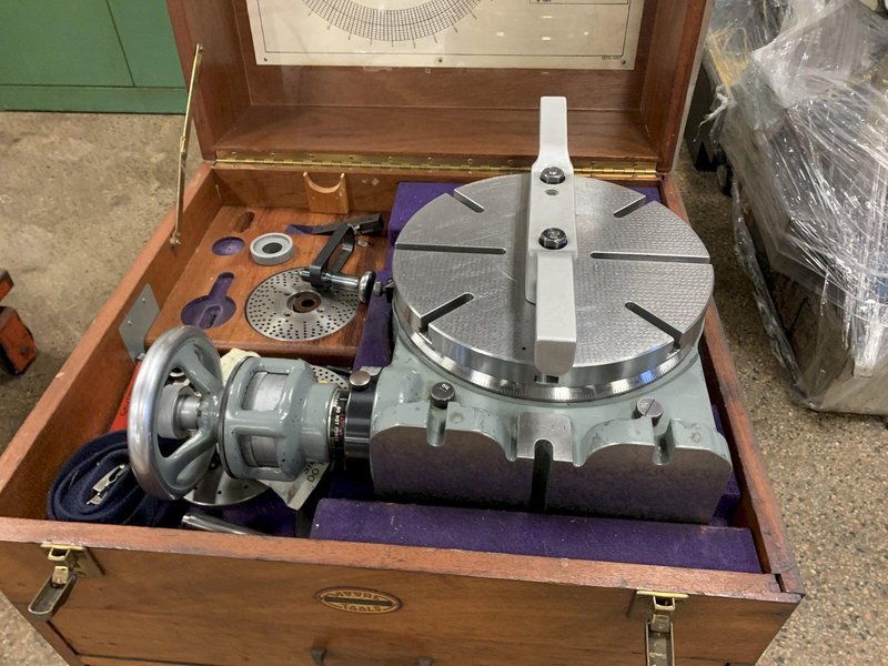 11&quot; Moore Precision Horizontal / Vertical Manual Rotary Table, S/N SRT-461.