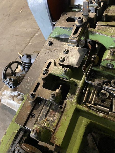 Buendgens Model USS Precision Cutoff Pin Machine