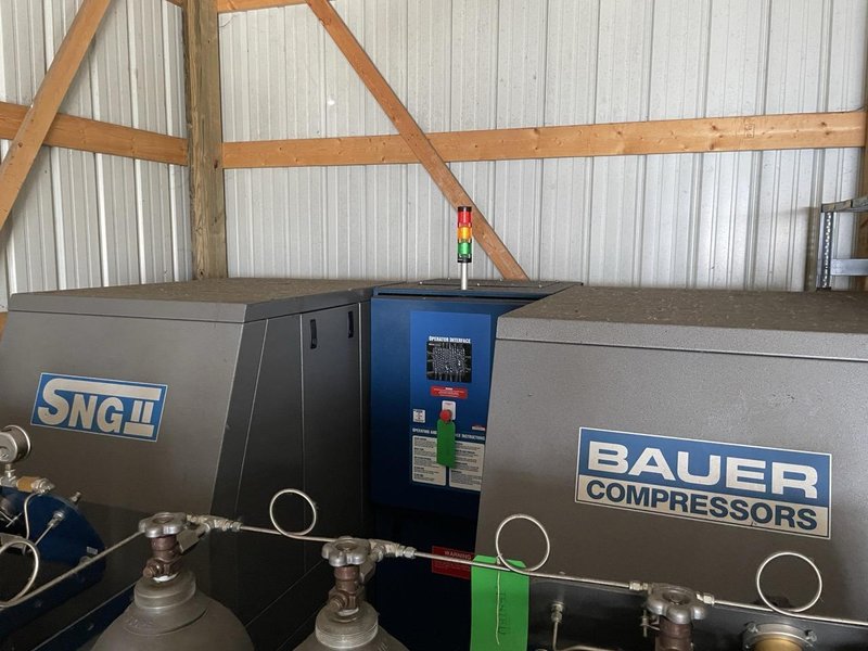 Bauer SNGII Stationary Nitrogen Generator, 2013 – Spare Cylinders Included