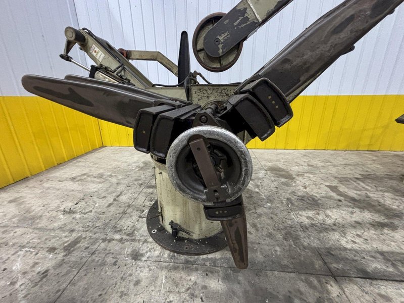 4,000 LBS X 18″ CWP MODEL #3RD18 PULL OFF DOUBLE END UNCOILER COIL REEL USED