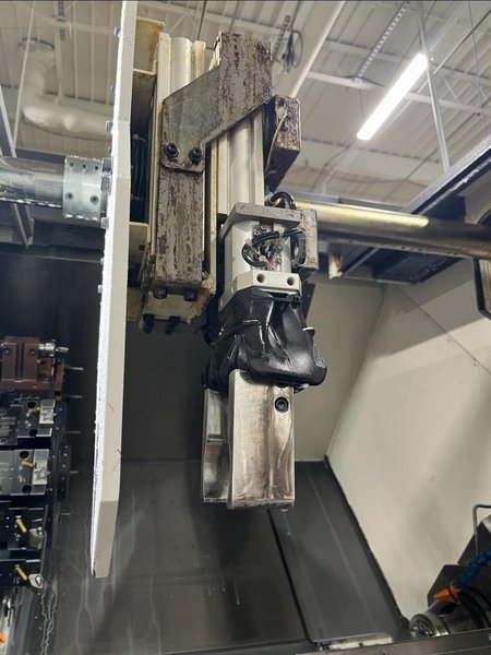 Okuma LT3000 EX Twin Star Multi Axis CNC Lathe, 2020 – Renishaw Probe, Bar Feeder, Chip Conveyor