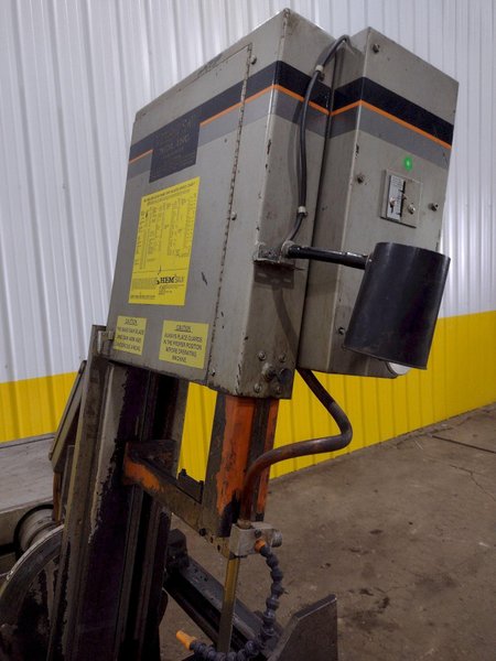 18" X 22" HEM MODEL #V100-LM2 VERTICAL BAND SAW: STOCK #19152