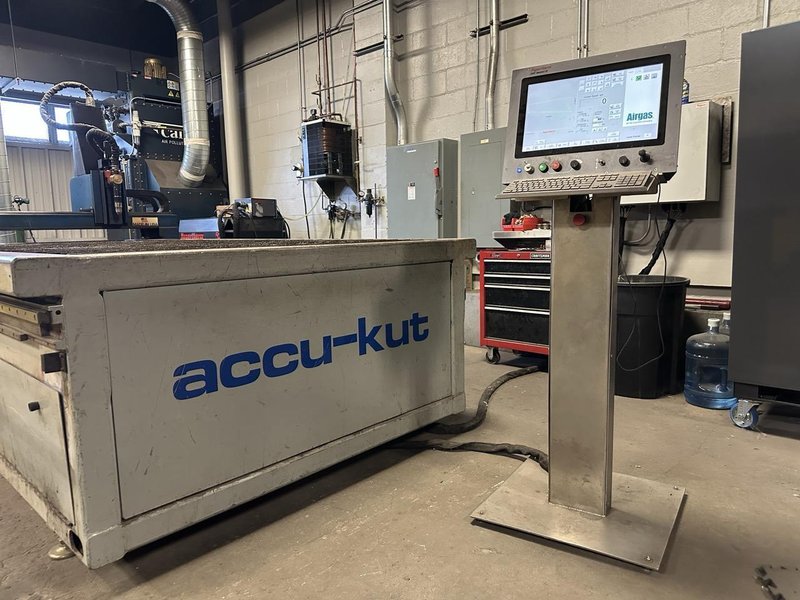 5′ x 10′ AKS Accu-Kut CNC Hypertherm XPR 300 Plasma Table, 2010 – Rebuilt in 2018, Dust Collector