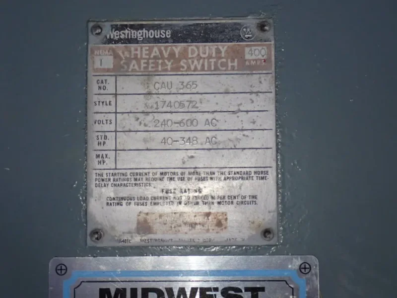WESTINGHOUSE 400 AMPS FUSIBLE DISCONNECT  -  CAU 365