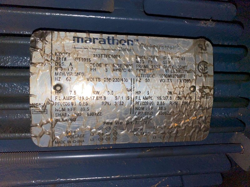 RoboVent DFS-6000-6-M1846 Dust Collector USED