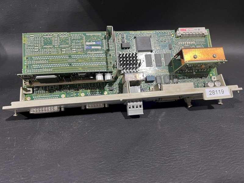 Siemens Simodrive 611 Servo Control Module Board 6SN1118-0DG21-0AA1
6SN11180DG210AA1