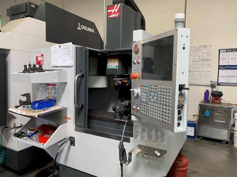 HAAS MINI MILL Vertical Machining Center Stock #: 81088975 - $27,000 (Santa Ana)