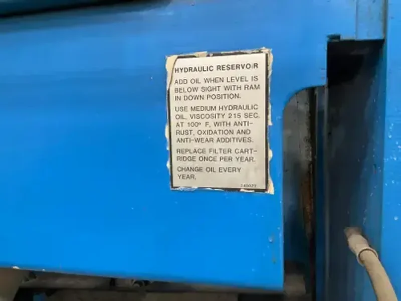 10&#039; X 1/4&quot; CINCINNATI CNC HYDRAULIC POWER SQUARING SHEAR.  STOCK # 1006925