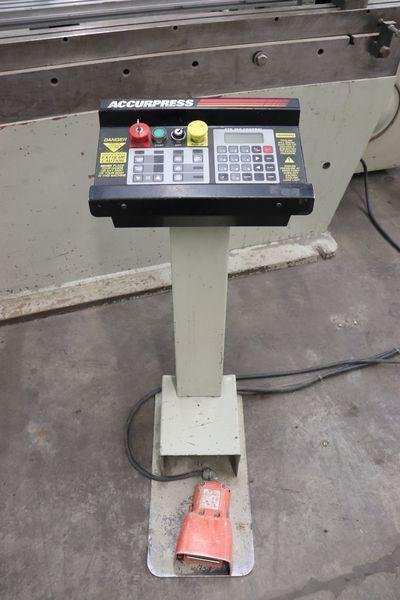 1996 Accurpress 713012 Hydraulic Press Brake (#5739)