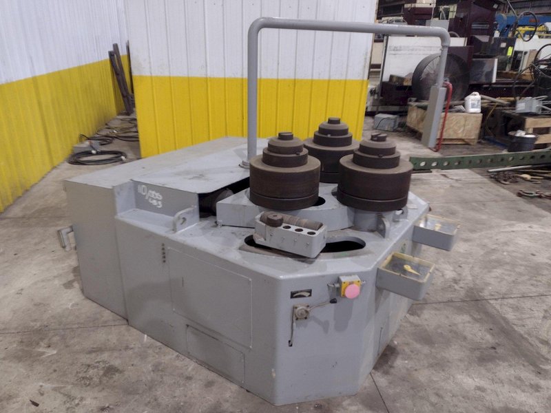 5&quot; X 5&quot; X 1/2&quot; ROUNDO MODEL #R-5-S HYDRAULIC ANGLE ROLL: STOCK #23480