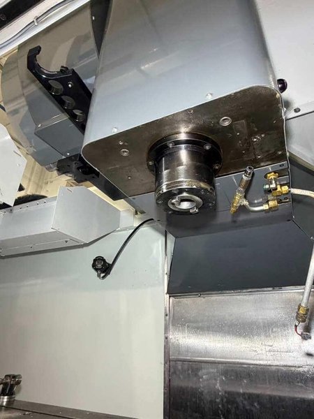 Haas VF-6D/40 CNC Vertical Machining Center – 15,000 RPM, 4th &amp; 5th Axis Ready Mill