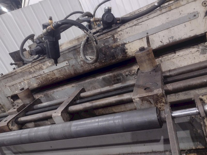 36" COE SERVO FEEDER: YOBRO #24891