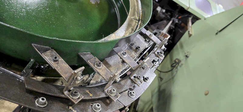 Sanmei THI-12R Incline Thread Roller