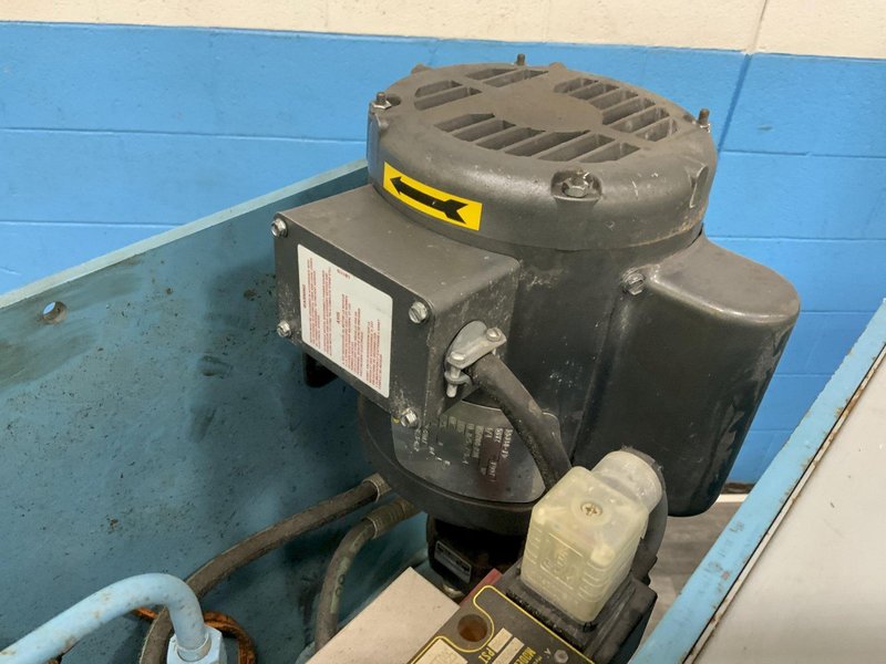 3-TON MULTIPRESS W5A-3 HYDRAULIC PRESS : STOCK #81325