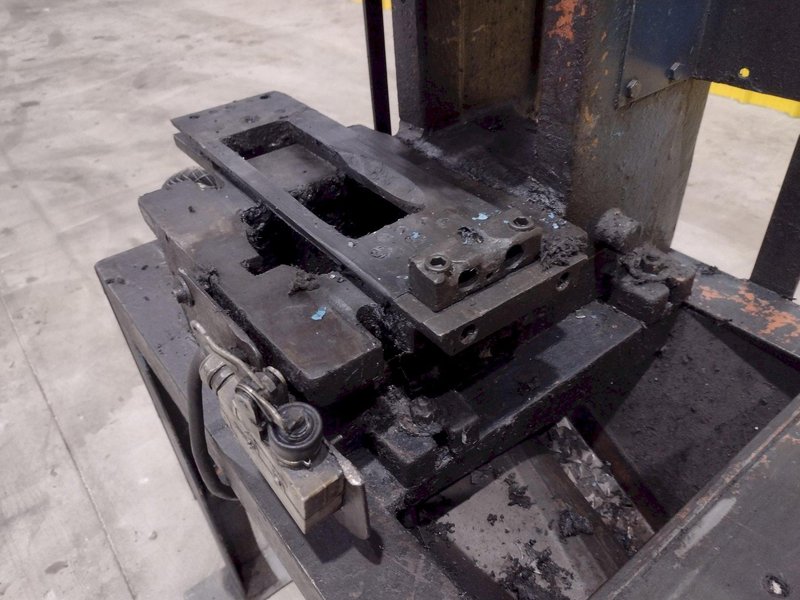 3/4 HP BIGGS NYSTROM PRE PUNCH PRESS: STOCK #20527