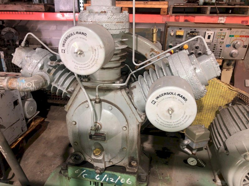 20 HP 15T INGERSOLL - RAND AIR COMPRESSOR