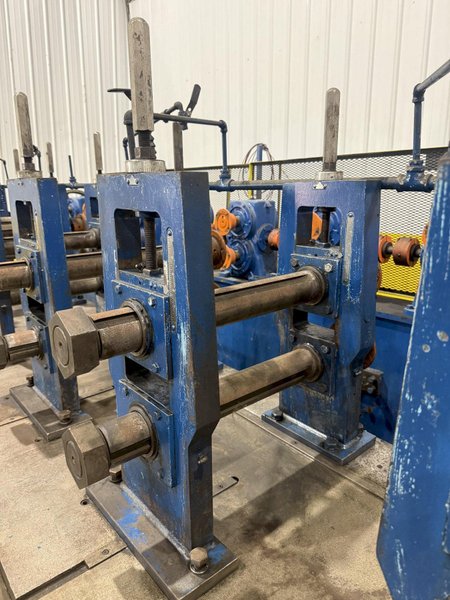 16 STAND x 3" X 18" ROLL SPACE BRADBURY MODEL #430 U-JOINT DRIVE ROLLFORMER: YOBRO #25254