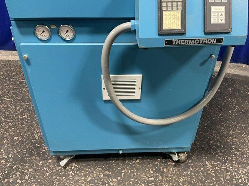 THERMOTRON 3 HP EQUIPMENT COOLING AIR UNIT  -  ECA-60/100-1/3-1-B-CL